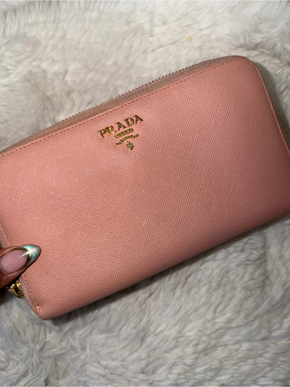Prada Pink Saffiano Zip Wallet- PRELOVED CONDITION